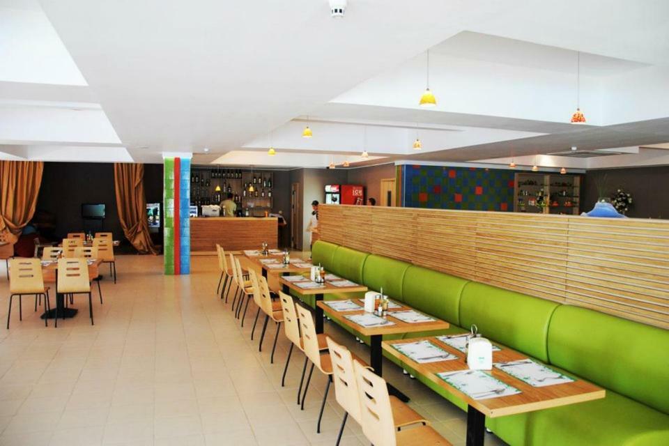 Green Park Hotel Golden Sands Exterior photo